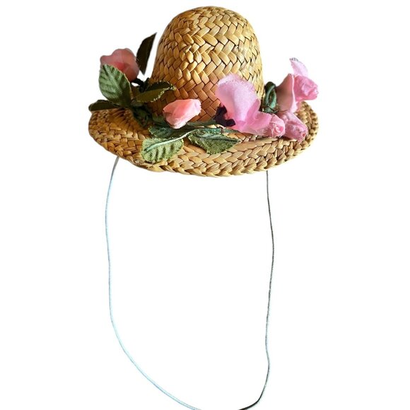 Doll’s Straw Hat with Pink Silk Flowers Rosebuds 4" diameter, 2" head diameter - Picture 3 of 6